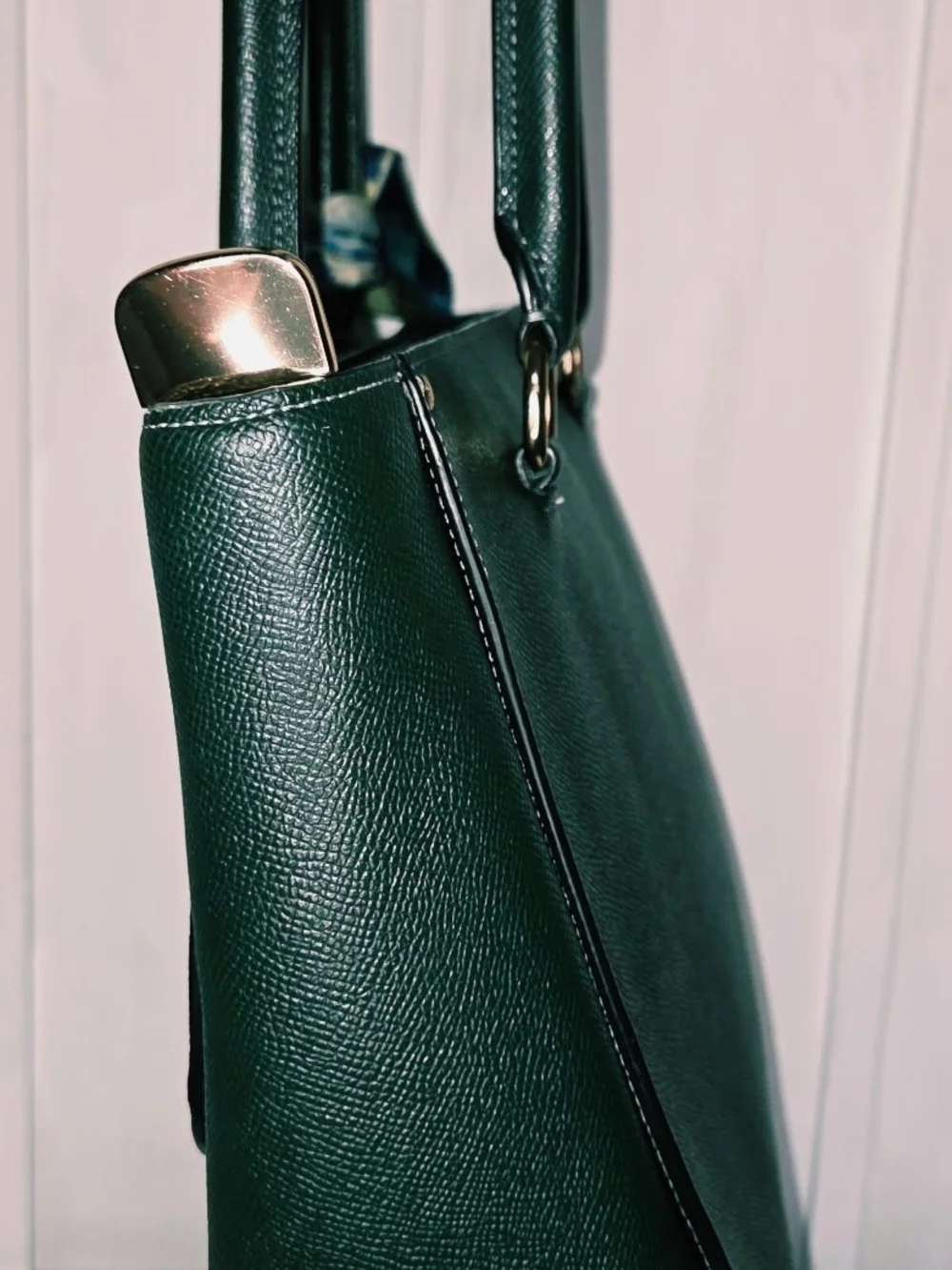 Coach Avary Tote in Ivy Hunter Green (F48629)